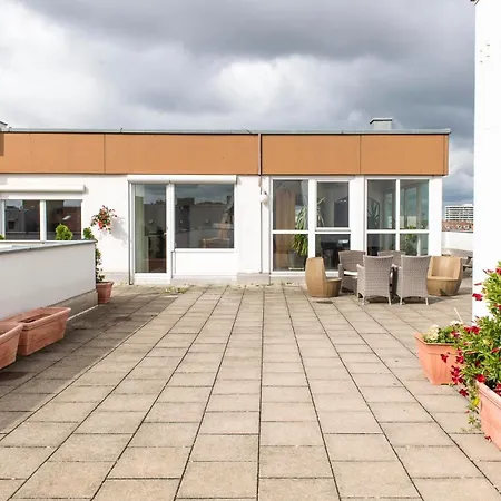 Rooftop Retreat Apartment Munich